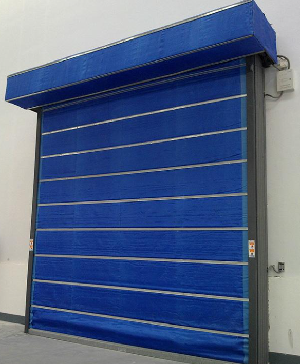 Requirements for installation of roller shaft and curtain surface of inorganic cloth fireproof rolling shutter door - Fire doors and windows information - 1